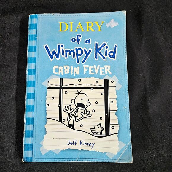 Diary of a Whimpy Kid Cabin Fever by Jeff Kinney Soft Cover - Picture 1 of 4